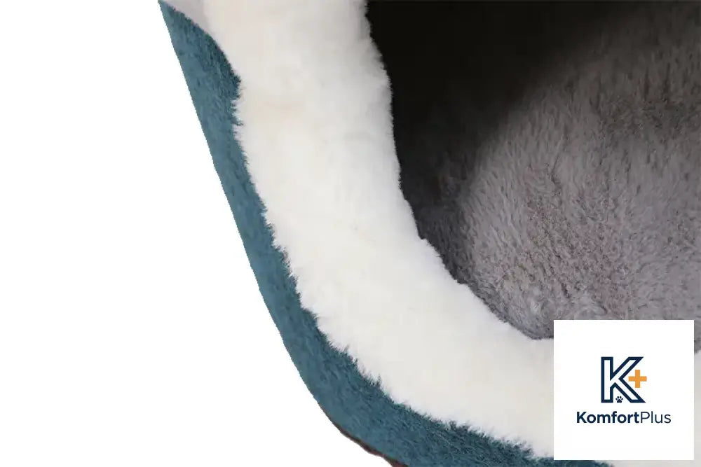 Reversible Quilted Warm Cat Bed for Pets in Autumn/Winter